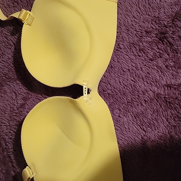 Bra - Picture 3 of 4